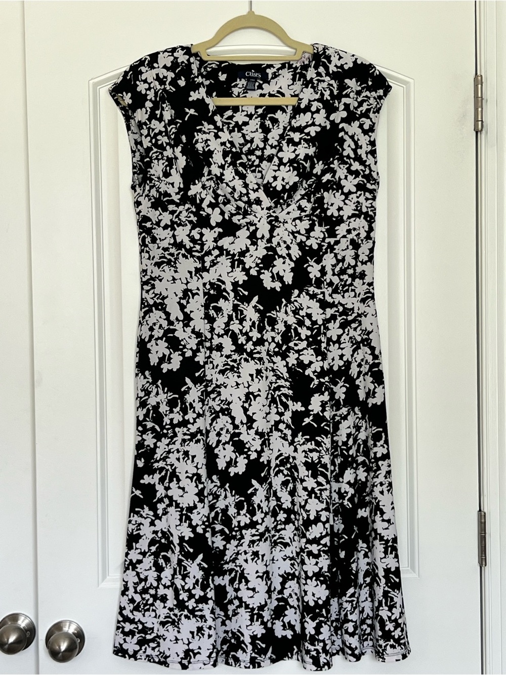 Chaps Black & White Floral Midi Dress with V-Neck